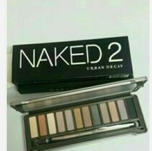 Naked 2 eye shadow